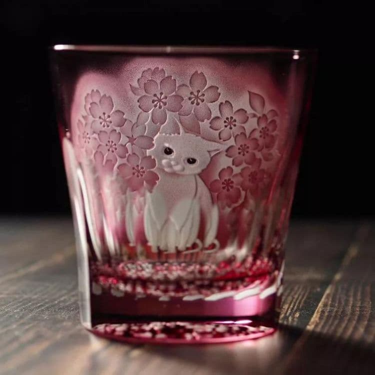 「桜ねこ」～切子ロックグラス