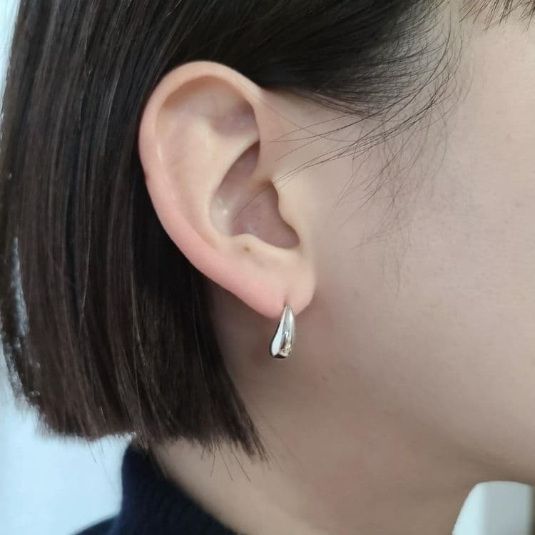 【白石麻衣さん着用◇】<Tropfen> Drop pierced earrings / SV925