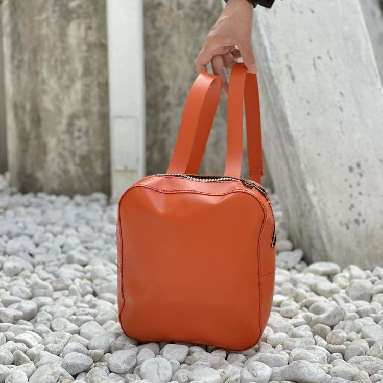 zemoneni 全手作り 牛革 リュックサック オレンジ 手縫い Leather backpack