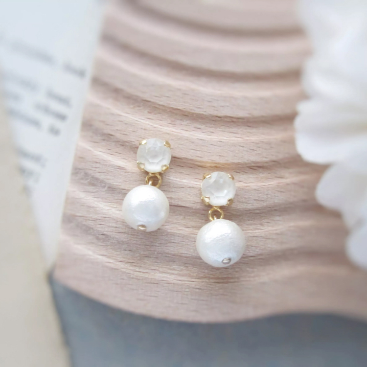 Simple bijou×Cotton pearl イヤリング／ピアス(ホワイト)